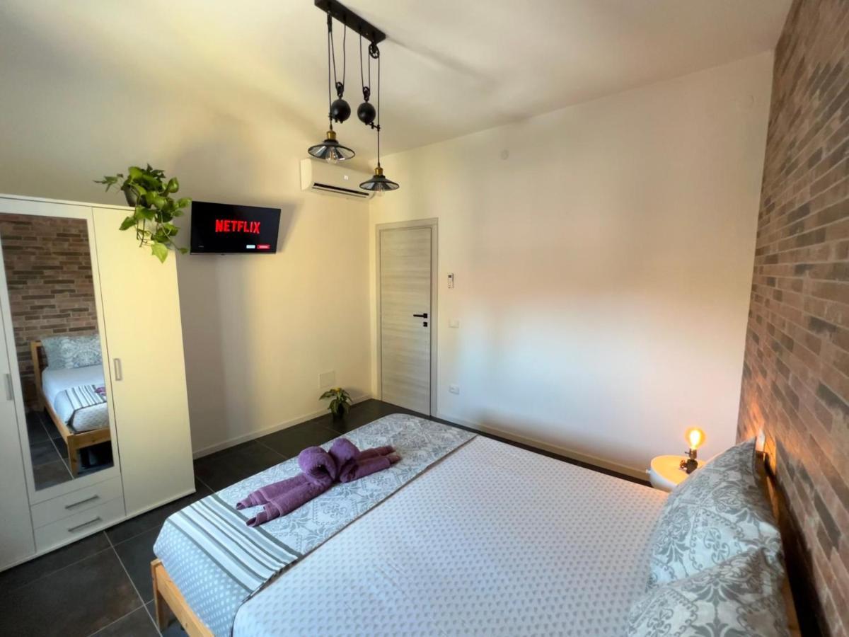 Blaxej, Nel Cuore Di Verona, Moderno Ed Elegante, 4 Posti Letto, Wi-Fi, Self Check In Apartamento Exterior foto